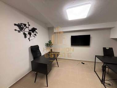 Vânzare - Birou în Center,  Varna