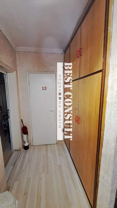 Аренда - Квартира в Родина 2,  Русе
