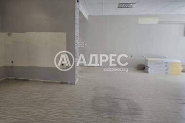 Ενοίκιο - Κατάστημα σε Център,  Варна