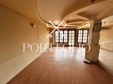 Satış - Ev olarak Karnobat,  Burgas