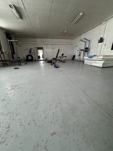 Vânzare - Spațiu de depozitare/Spațiu industrial/Service auto/Depozit/Fitnes în Mara Denceeva,  Pleven