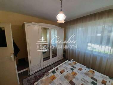 Продажба - Апартамент в Добруджански,  Шумен
