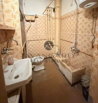 Продажба - Апартамент в Тракия,  Пловдив