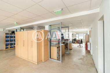 Verkauf - Büro in jP Gara,  Warna