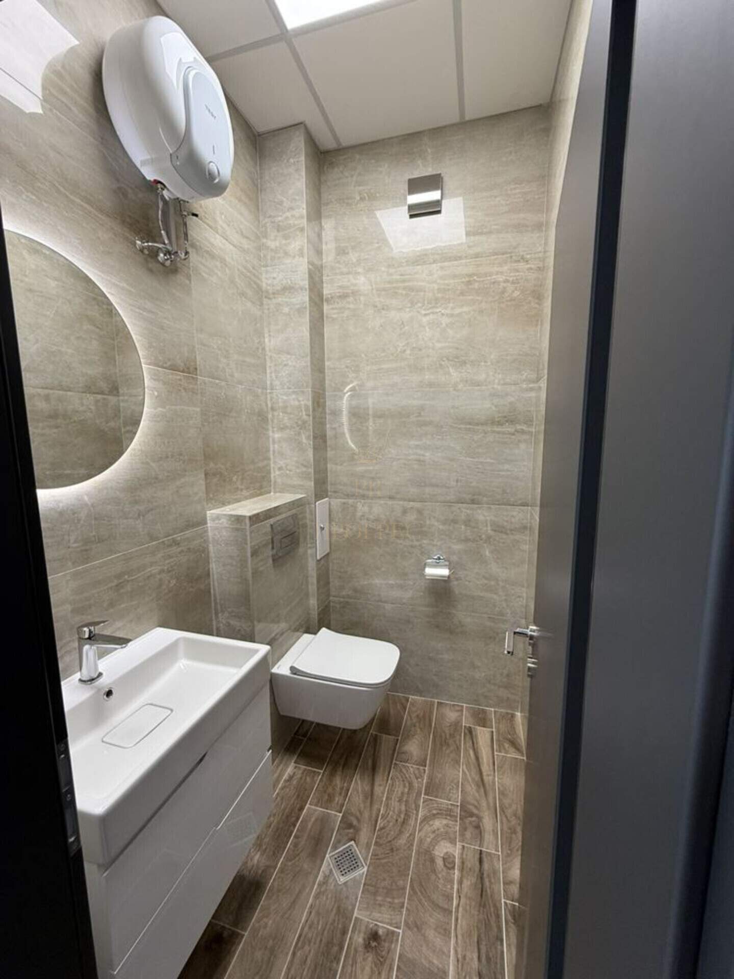 Laden in Hristo Smirnenski, Plovdiv – Foto 8