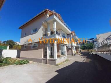 For sale - House in Sveti Vlas,  Burgas