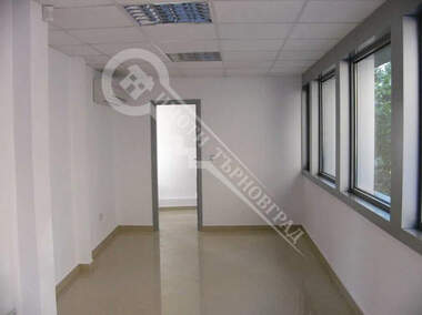 For sale - Store/Office/Beauty saloon in Centеr,  Veliko Tarnovo