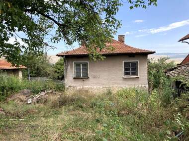 For sale - House in Opicvet,  Sofia Oblast