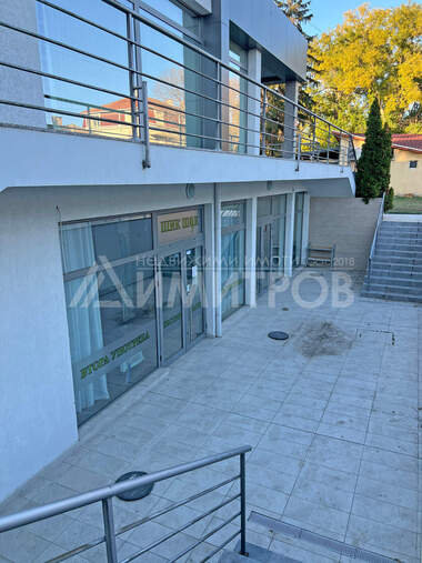 Satış - Dükkan/Ofis/Depo/Güzellik salonu/Yer/Diş ofisi olarak Novi Pazar,  Şumen