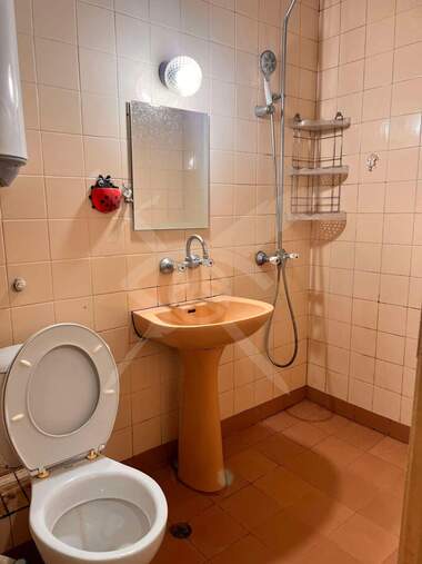 For rent - Apartment in Avtogara,  Varna