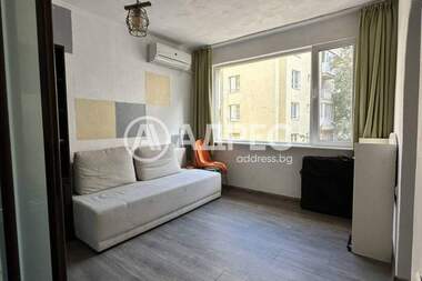 Vânzare - Apartament în Iztok,  Sofia