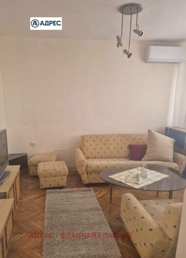 Kira - Apartman olarak Wider Center,  Pleven