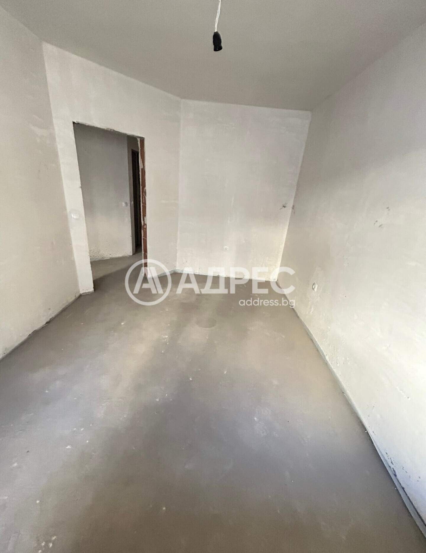 Cu trei camere Apartament în Koliu Ficeeto, Veliko Tărnovo – fotografia 2
