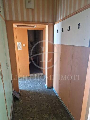 For sale - Apartment in Kamenica 2,  Plovdiv