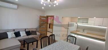 Închiriere - Apartament în Troșevo,  Varna