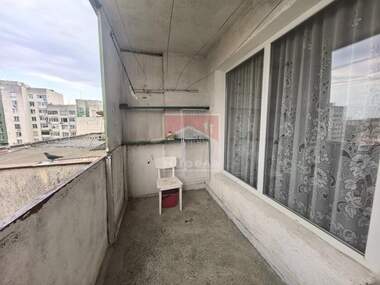 For sale - Apartment in Center,  Iambol