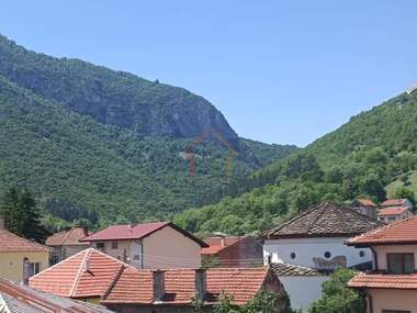 Vânzare - Apartament în Țentăr,  Vrața