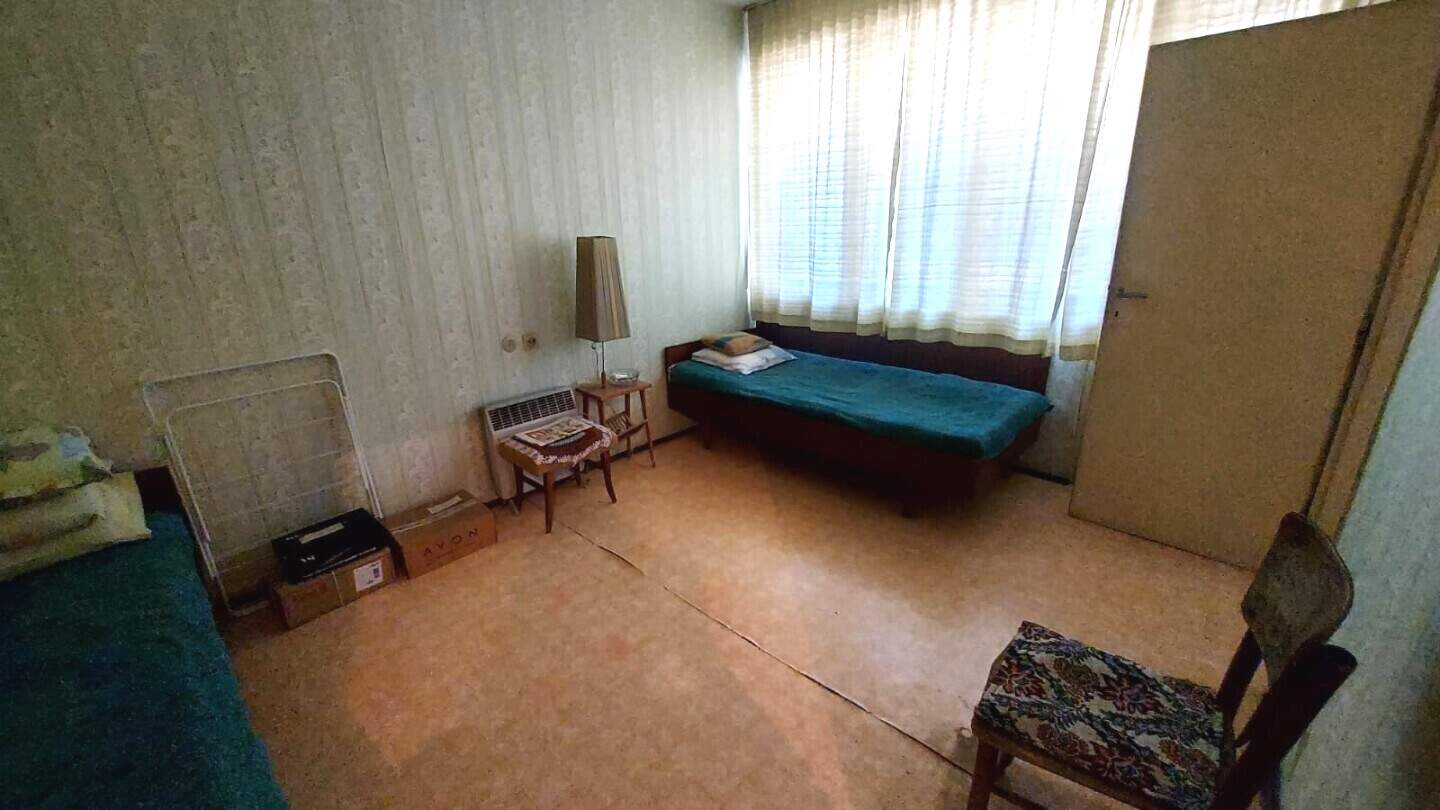 Тристаен Апартамент в Дружба 1, Хасково – снимка 2
