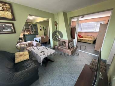 Продажба - Апартамент в Център,  Пловдив