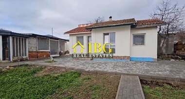 Vânzare - Casă în Koșarița,  Burgas