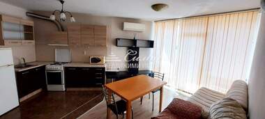 Închiriere - Apartament în Grivița,  Șumen