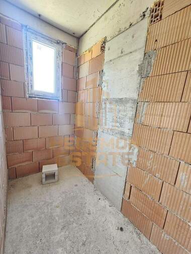Vânzare - Apartament în Kaîsieva gradina,  Varna