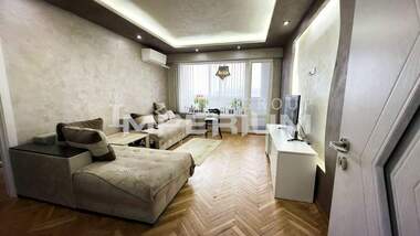 For rent - Apartment in Cveten kvartal,  Varna