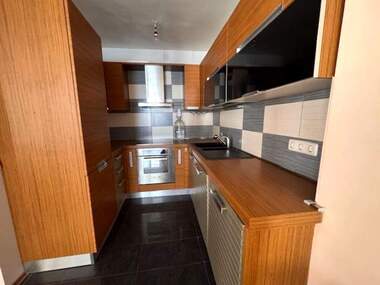 Satış - Apartman olarak Vazrajdane,  Burgas