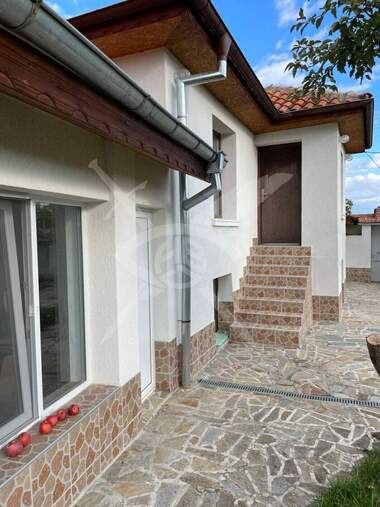 For sale - House in Pesnopoy,  Plovdiv