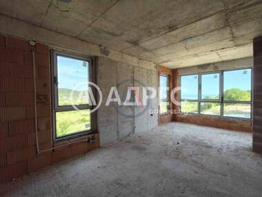 Продажба - Апартамент във Виница,  Варна