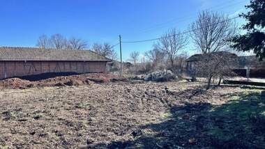 Продажба - Къща в Голям Извор,  Разград