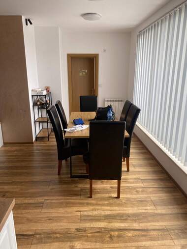 Închiriere - Apartament în Wider Center,  Pleven