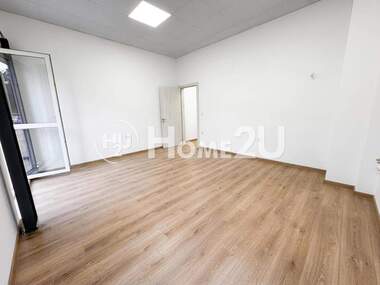 Verkauf - Wohnung in Mladost 1,  Warna