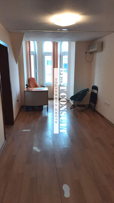 Miete - Büro in Center,  Ruse