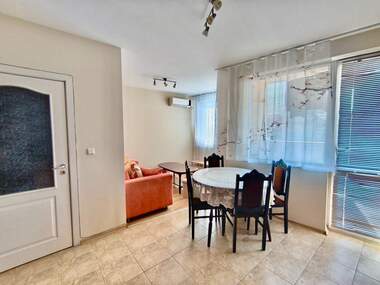 Miete - Wohnung in Kolhozen pazar,  Warna