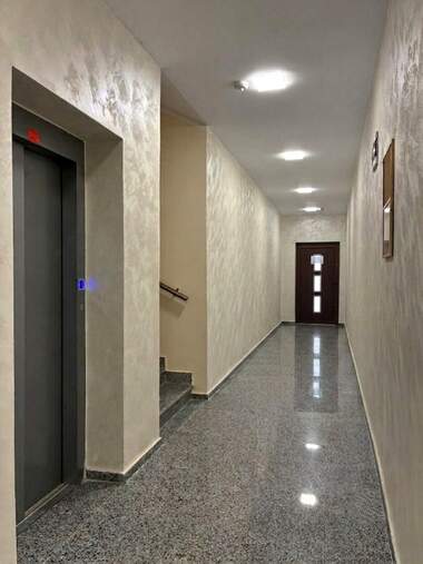 Продажба - Апартамент в Дружба 3,  Русе