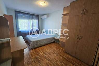 For rent - Apartment in Okrajna bolnica - Generali,  Varna