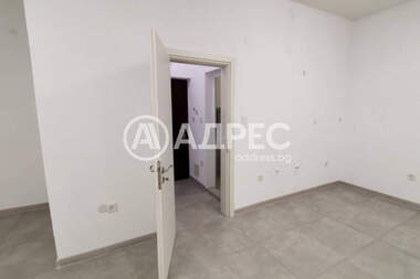 Kira - Ofis/Güzellik salonu olarak Sandanski,  Blagoevgrad
