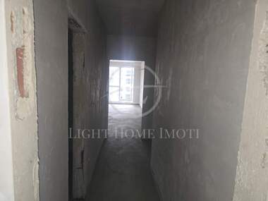 For sale - Apartment in Iujen,  Plovdiv