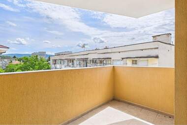 Satış - Apartman olarak Centar,  Targovishte