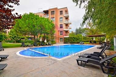 For sale - Apartment in Sveti Konstantin i Elena,  Varna