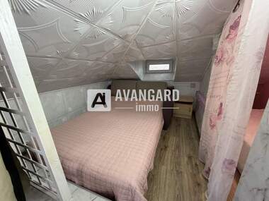 Продажба - Апартамент в Спортна зала,  Варна
