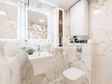 Vânzare - Apartament în Center,  Varna
