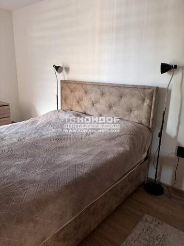Vânzare - Apartament în Kărșiaka,  Plovdiv