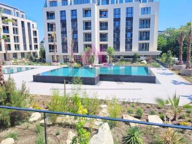 For rent - Apartment in Sveti Konstantin i Elena,  Varna