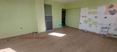 For sale - Apartment in Kiuchuk Parij,  Plovdiv