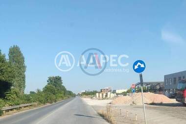 Vânzare - Teren de construcții în Industrialna zona-Sever,  Plovdiv