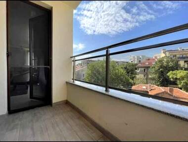 Kira - Apartman olarak Mladejki halm,  Plovdiv