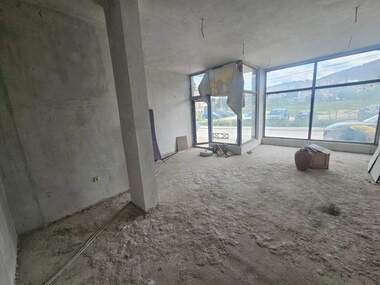 Satış - Dükkan/Ofis/Depo/Güzellik salonu/Yer/Diş ofisi olarak Velingrad,  Pazarcik