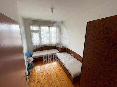 For sale - Floor of a house in Proslav,  Plovdiv